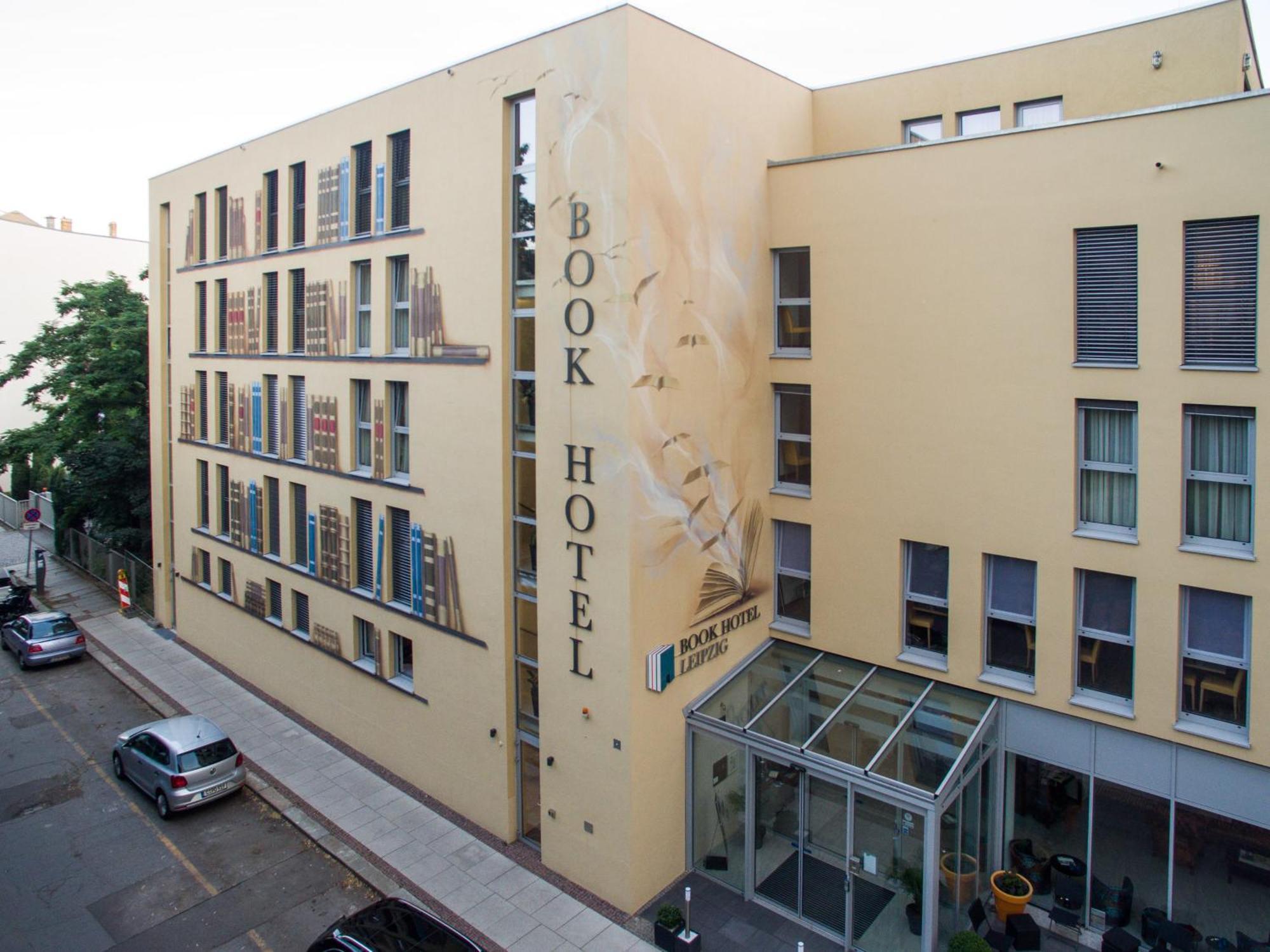 Book Hotel Leipzig Exterior photo